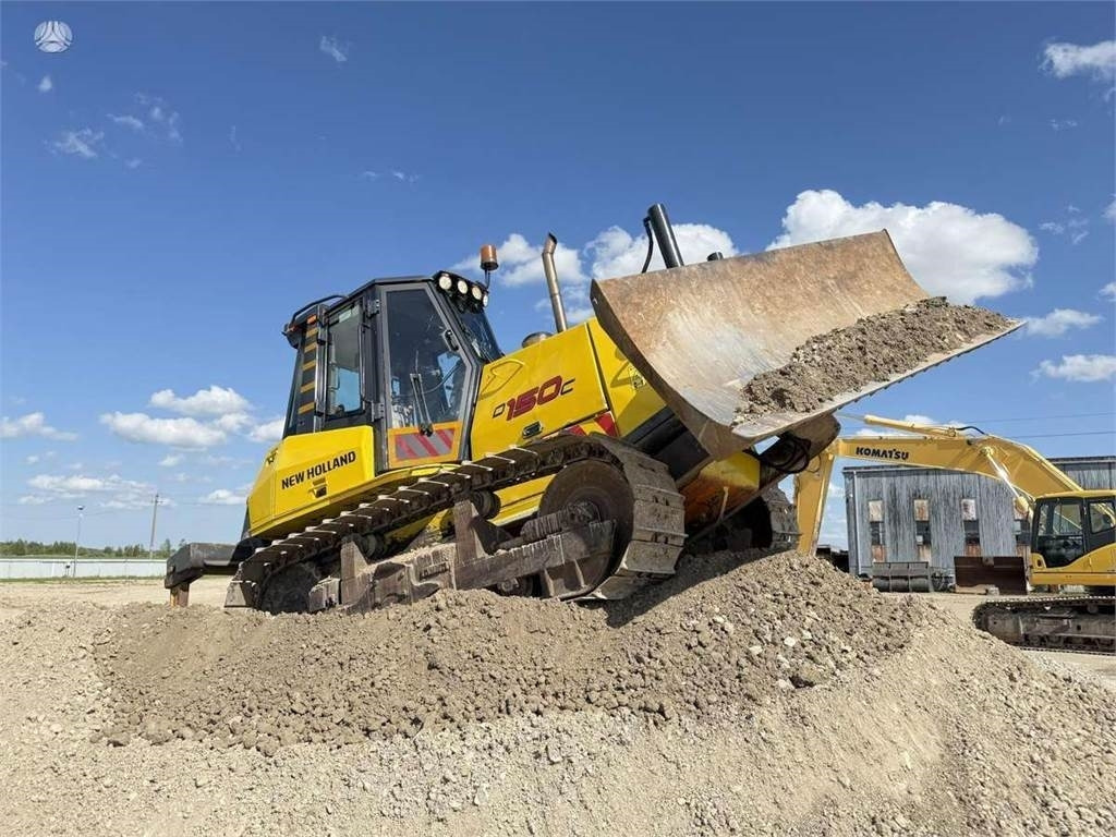 New Holland D150C Ripper - Bulldozer: foto 1 New Holland D150C Ripper - Bulldozer: foto 1