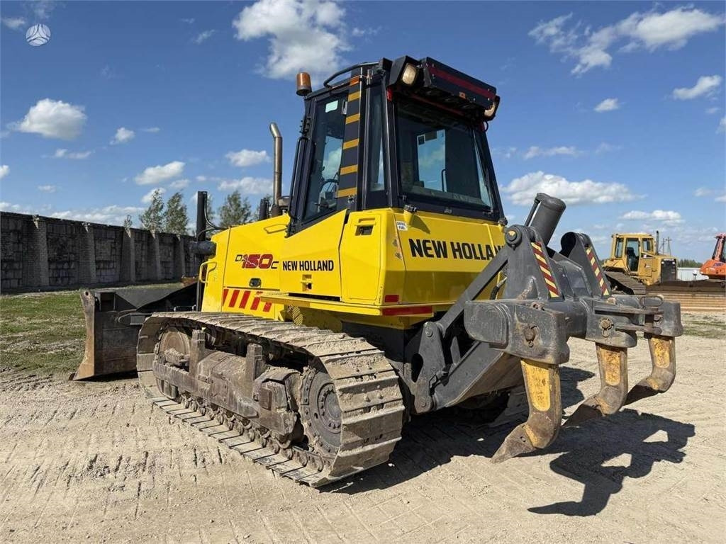 New Holland D150C Ripper - Bulldozer: foto 5 New Holland D150C Ripper - Bulldozer: foto 5