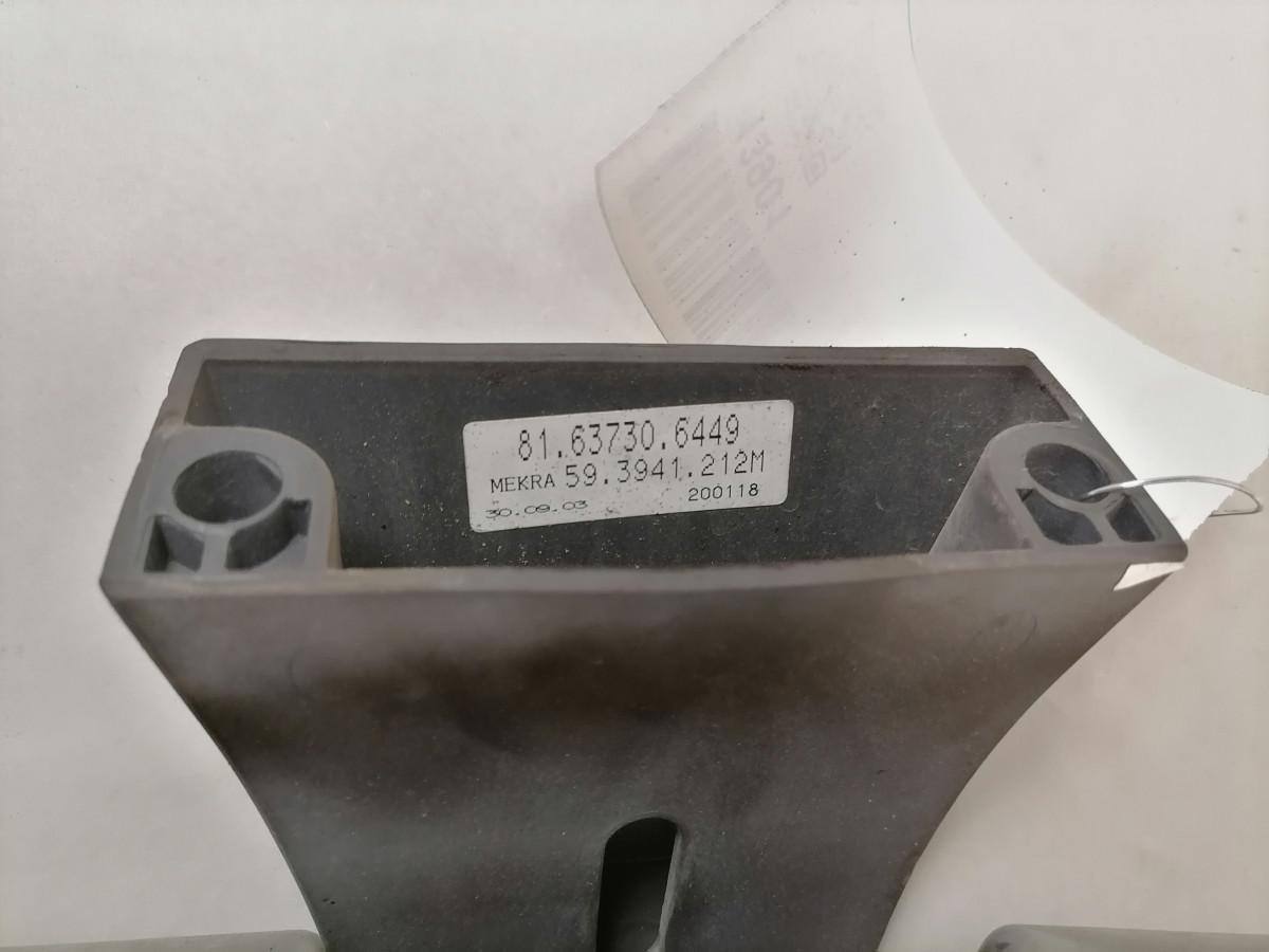 MAN Allavaatepeegel 81637306449 - Espejo retrovisor para Camión: foto 2 MAN Allavaatepeegel 81637306449 - Espejo retrovisor para Camión: foto 2