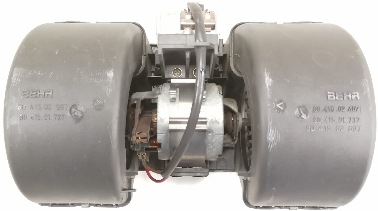 MAN Cab fan 81619306089 - Calefacción/ Ventilación para Camión: foto 3 MAN Cab fan 81619306089 - Calefacción/ Ventilación para Camión: foto 3