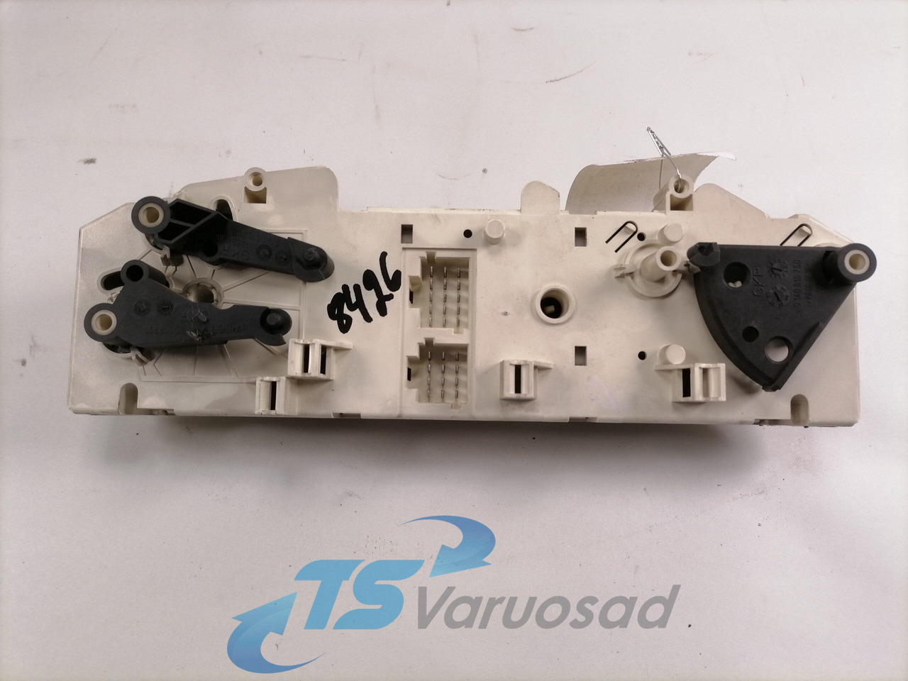 MAN Ecu, CCM 81619906061 - Calefacción/ Ventilación para Camión: foto 3 MAN Ecu, CCM 81619906061 - Calefacción/ Ventilación para Camión: foto 3