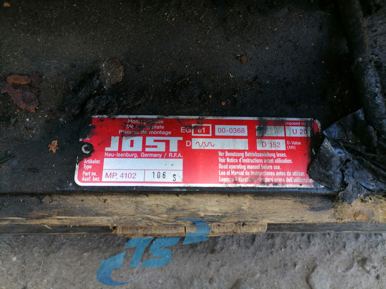 MAN Fifht wheel 81427106222 - Quinta rueda para Camión: foto 3 MAN Fifht wheel 81427106222 - Quinta rueda para Camión: foto 3