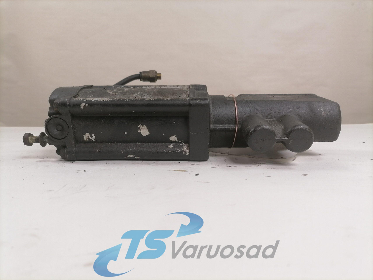 MAN Gear control 81326906027 - Caja de cambios y piezas para Camión: foto 4 MAN Gear control 81326906027 - Caja de cambios y piezas para Camión: foto 4