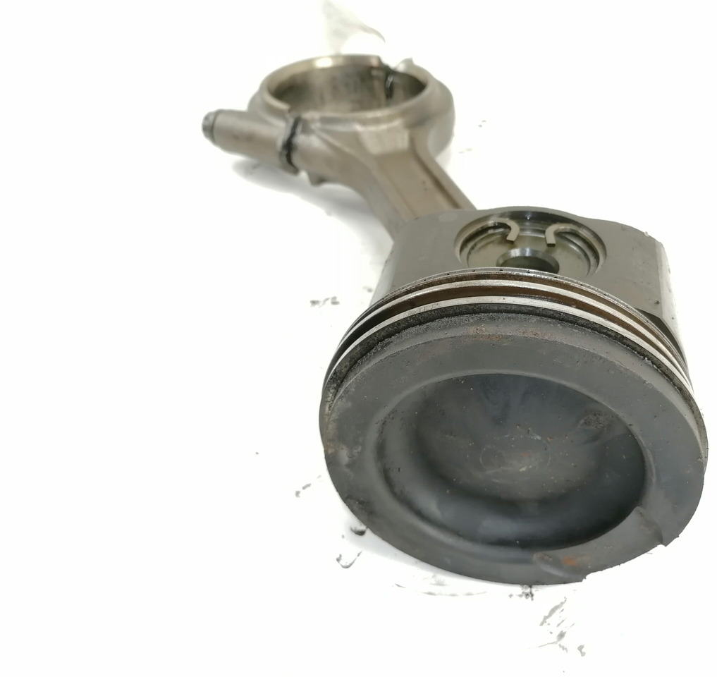 Mercedes-Benz Connecting rod + piston A4710371601 - Pistones/ Anillos/ Bujes para Camión: foto 3 Mercedes-Benz Connecting rod + piston A4710371601 - Pistones/ Anillos/ Bujes para Camión: foto 3