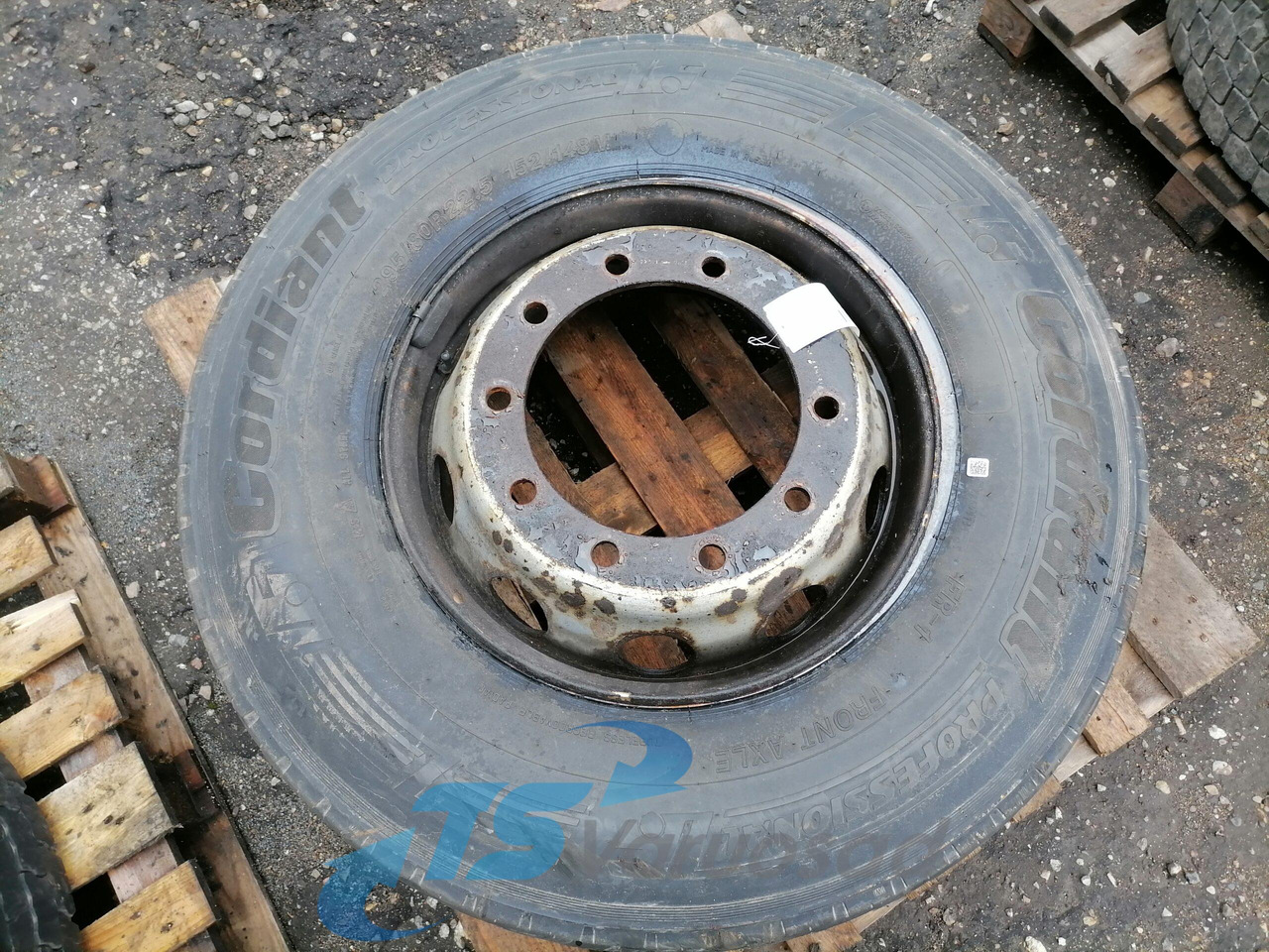 Mercedes-Benz Cordiant professional 295/80R22,5 29580R225 - Neumáticos y llantas para Camión: foto 3 Mercedes-Benz Cordiant professional 295/80R22,5 29580R225 - Neumáticos y llantas para Camión: foto 3