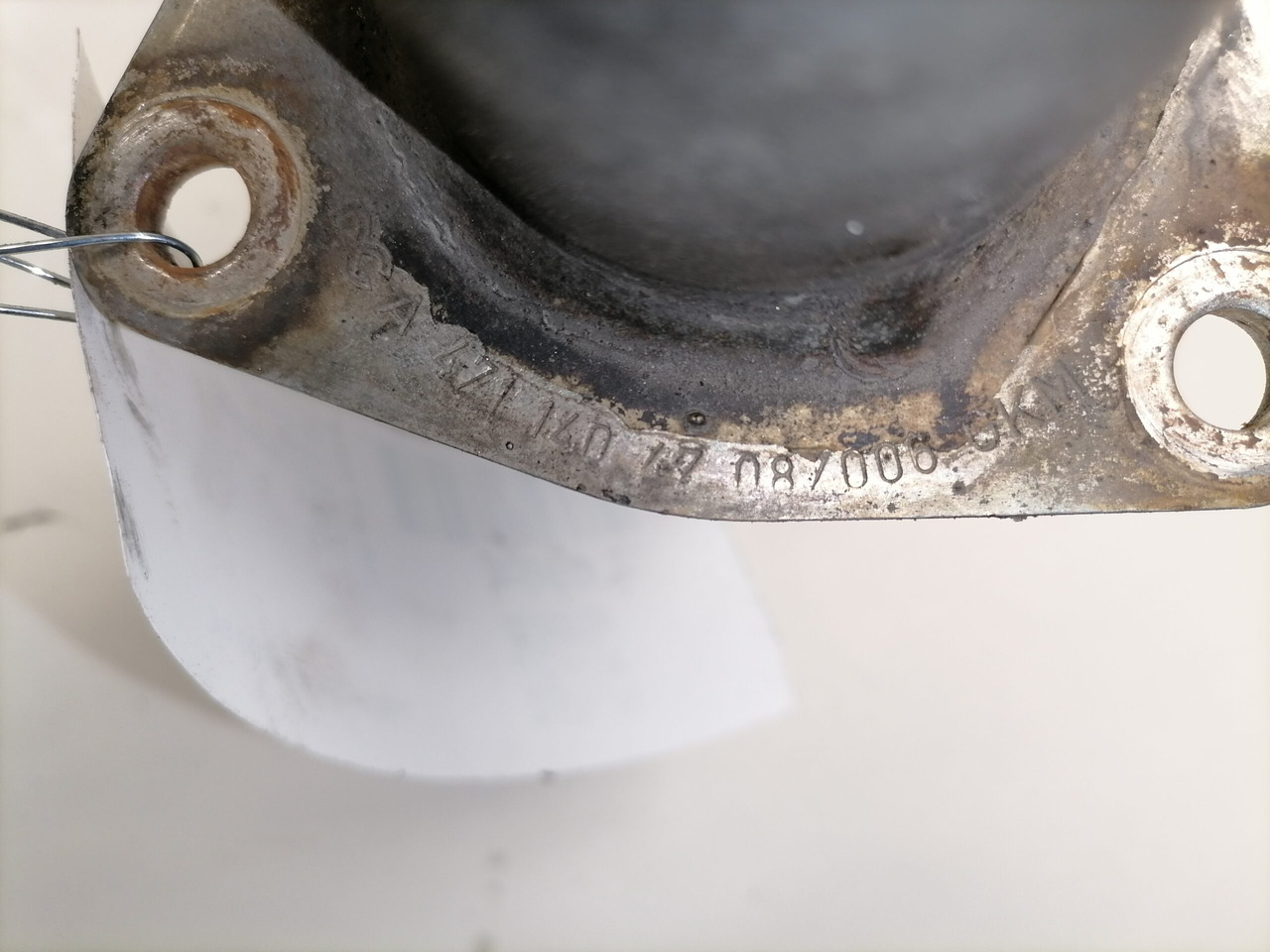 Mercedes-Benz EGR pipe A4711404708 - Silenciador/ Sistema de escape para Camión: foto 4 Mercedes-Benz EGR pipe A4711404708 - Silenciador/ Sistema de escape para Camión: foto 4