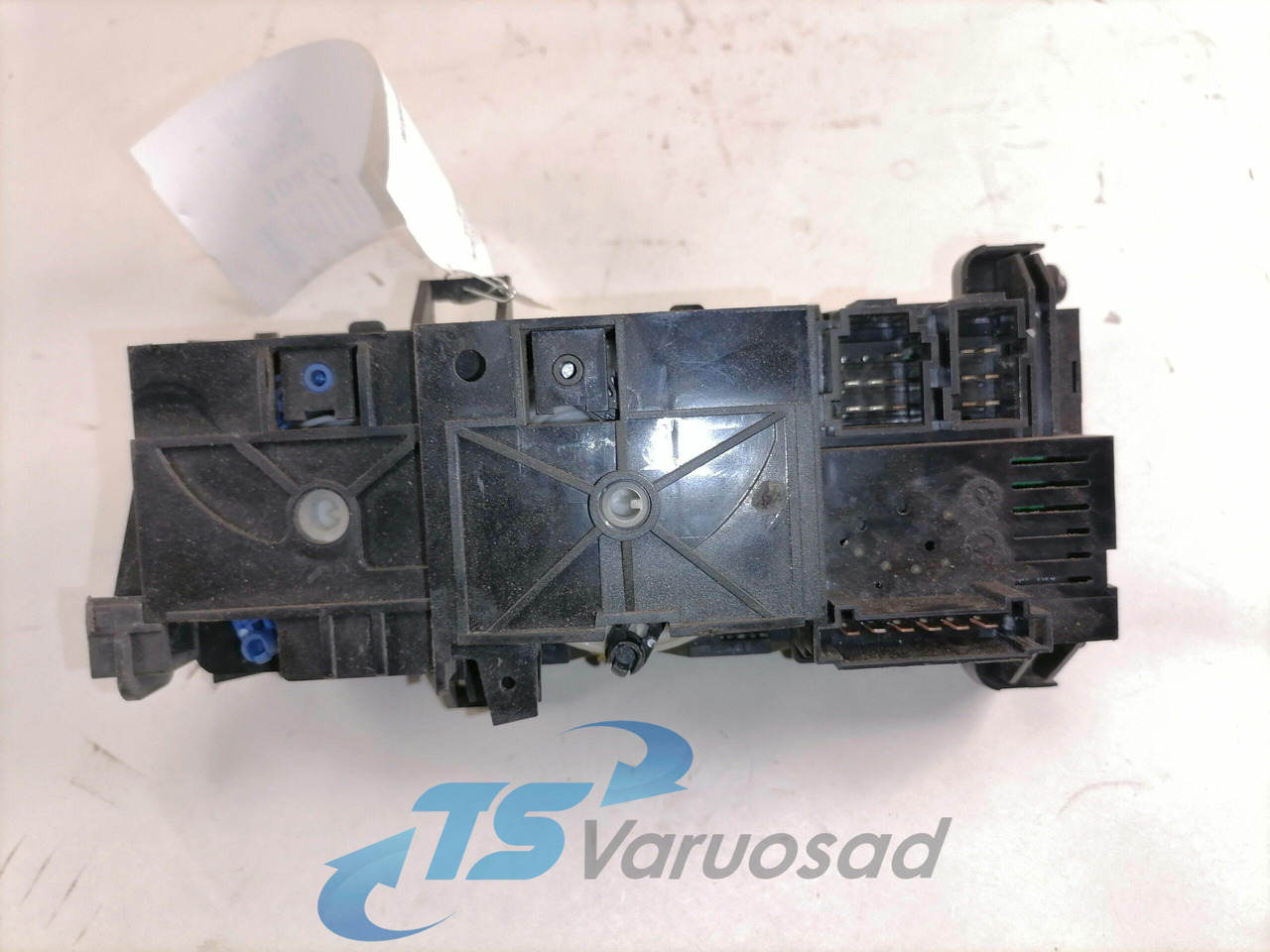 Mercedes-Benz Ecu, CCM A9438200026 - Calefacción/ Ventilación para Camión: foto 2 Mercedes-Benz Ecu, CCM A9438200026 - Calefacción/ Ventilación para Camión: foto 2