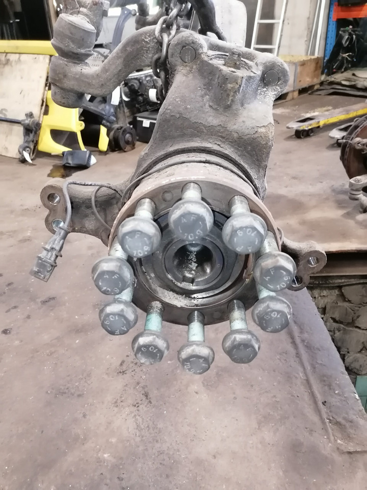 Mercedes-Benz Esisilla tala A9603310501 - Eje delantero para Camión: foto 5 Mercedes-Benz Esisilla tala A9603310501 - Eje delantero para Camión: foto 5