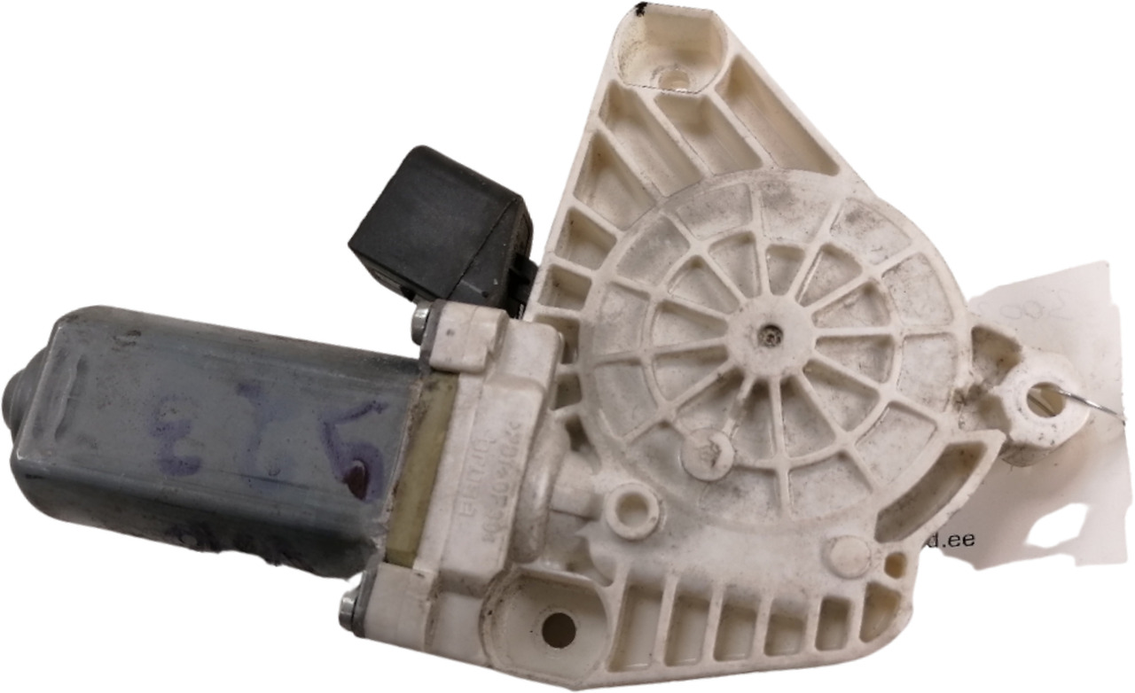 Mercedes-Benz Glass lift A55382110 - Ventana y piezas para Camión: foto 1 Mercedes-Benz Glass lift A55382110 - Ventana y piezas para Camión: foto 1