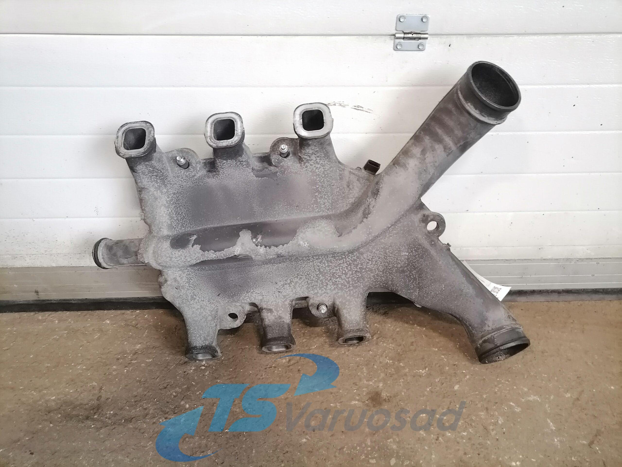 Mercedes-Benz Intake mainfold A5410981717 - Colector de admisión para Camión: foto 3 Mercedes-Benz Intake mainfold A5410981717 - Colector de admisión para Camión: foto 3