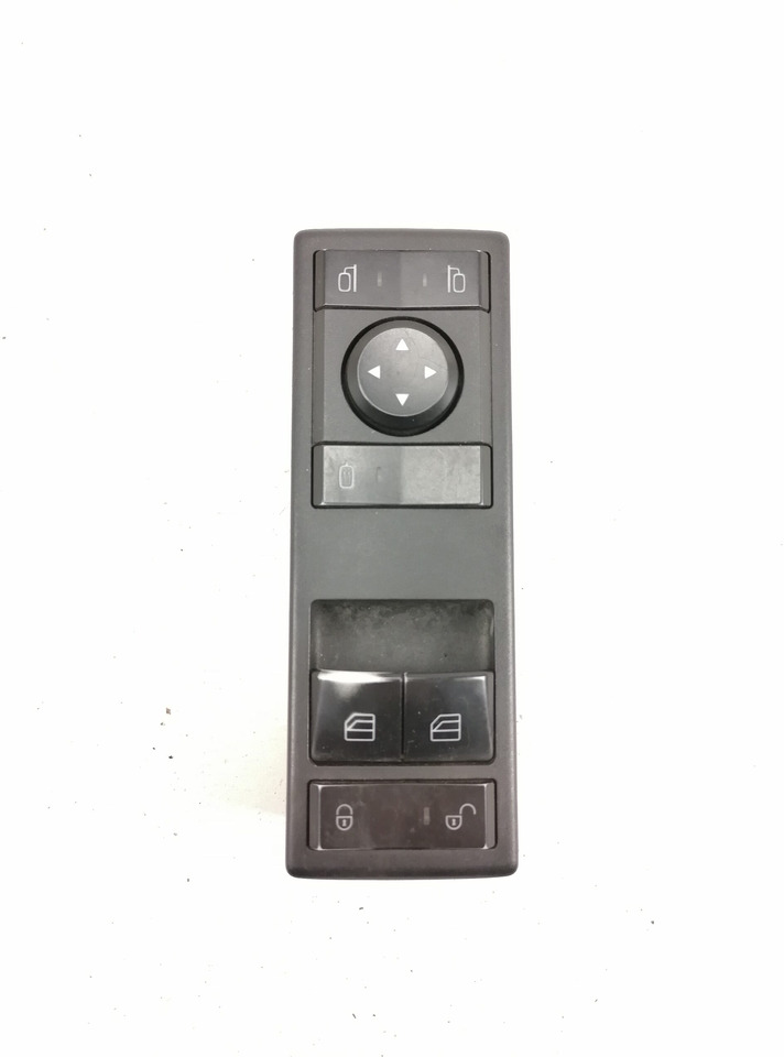 Mercedes-Benz Lüliti, klaasitõstuk A9605450813 - Cabina para Camión: foto 1 Mercedes-Benz Lüliti, klaasitõstuk A9605450813 - Cabina para Camión: foto 1