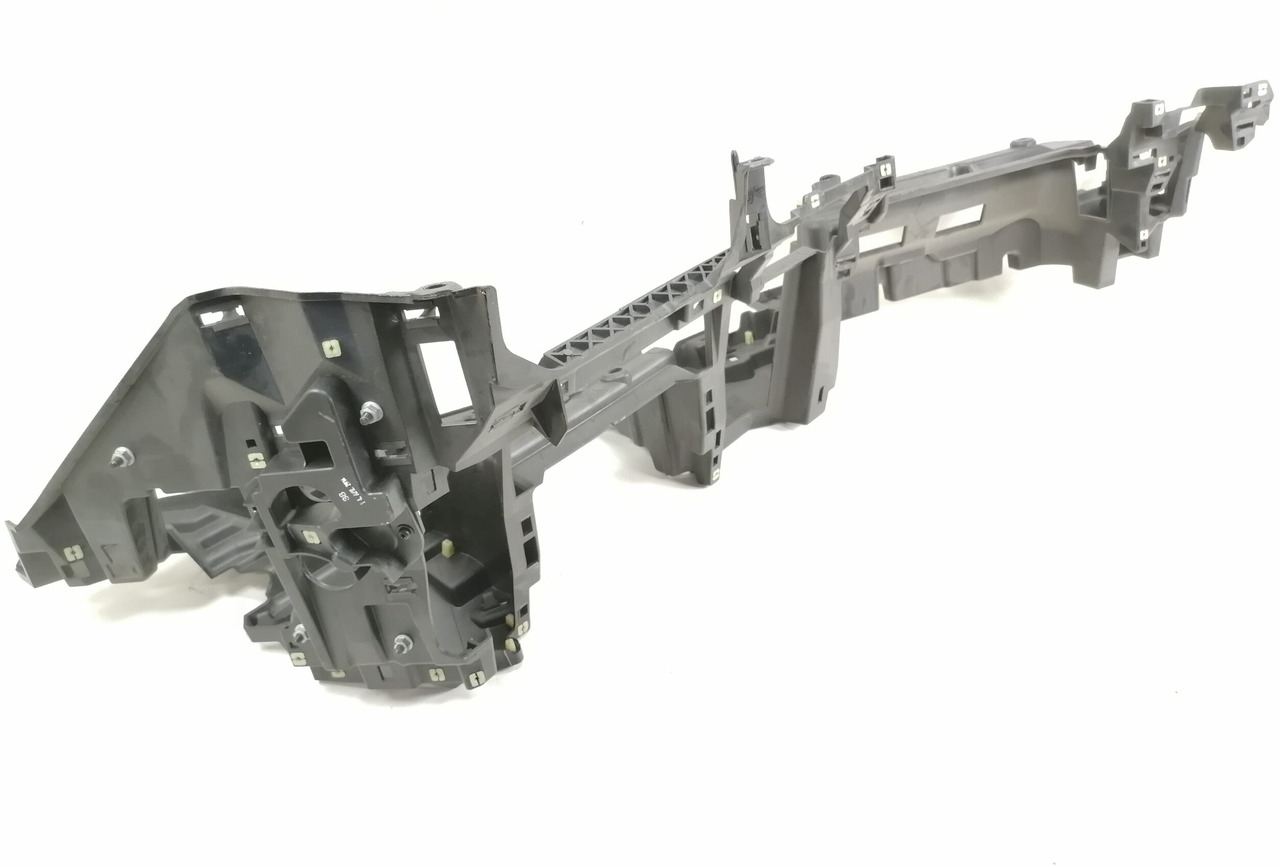Mercedes-Benz Salongi plastik A9606800754 - Pieza universal para Camión: foto 3 Mercedes-Benz Salongi plastik A9606800754 - Pieza universal para Camión: foto 3