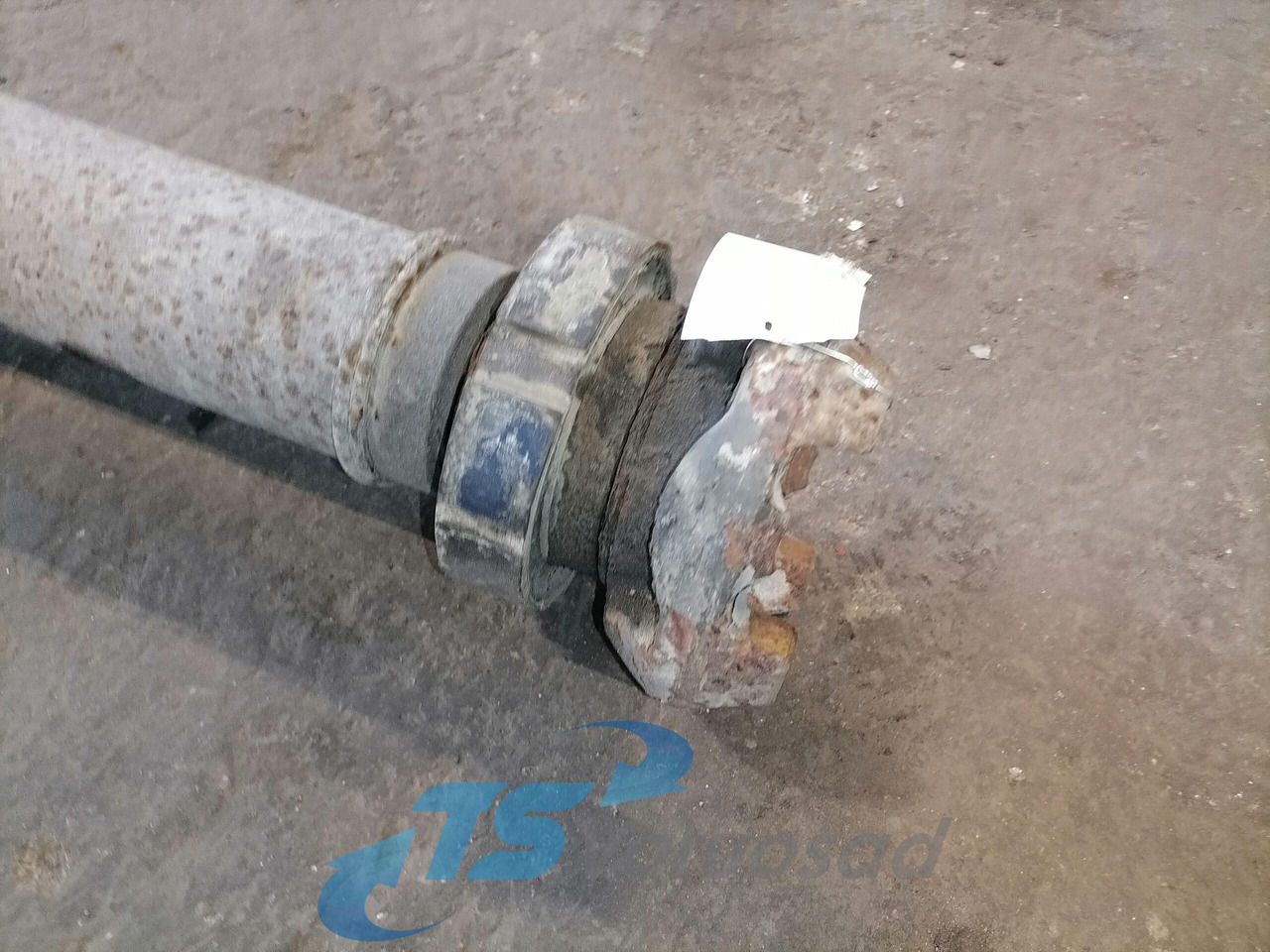Propeller shaft 1759164 - Árbol de transmisión para Camión: foto 3 Propeller shaft 1759164 - Árbol de transmisión para Camión: foto 3