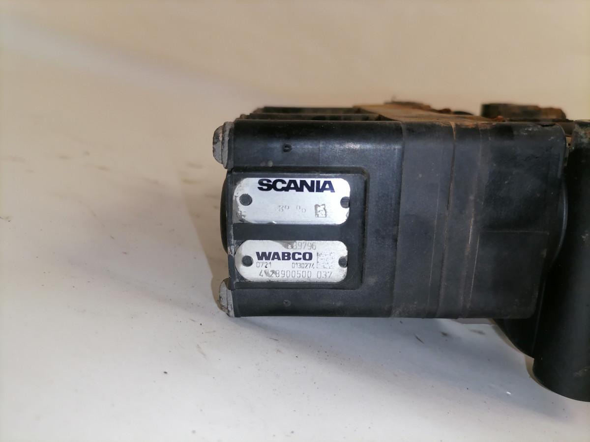 Scania Air suspension control valve, ECAS 1889796 - Válvula de freno para Camión: foto 4 Scania Air suspension control valve, ECAS 1889796 - Válvula de freno para Camión: foto 4