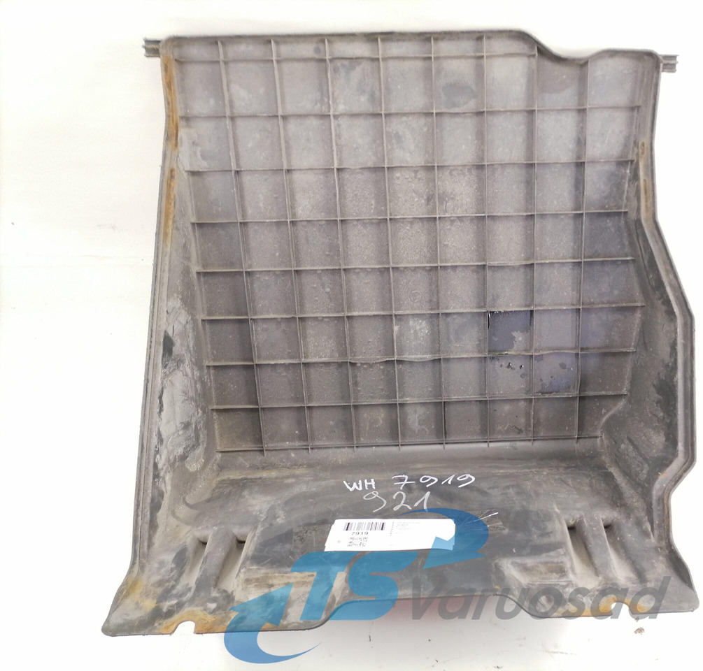Scania Battery cover 1362693 - Acumulador para Camión: foto 3 Scania Battery cover 1362693 - Acumulador para Camión: foto 3