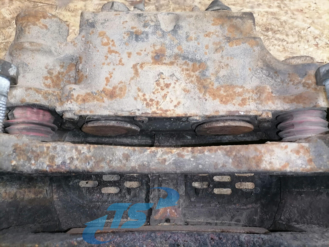 Scania Brake caliper 1744249 - Piezas de freno para Camión: foto 2 Scania Brake caliper 1744249 - Piezas de freno para Camión: foto 2