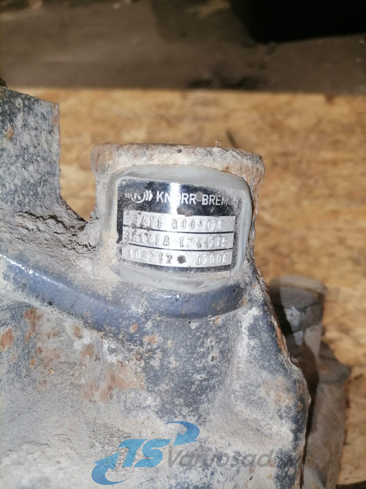 Scania Brake caliper 1744249 - Piezas de freno para Camión: foto 5 Scania Brake caliper 1744249 - Piezas de freno para Camión: foto 5