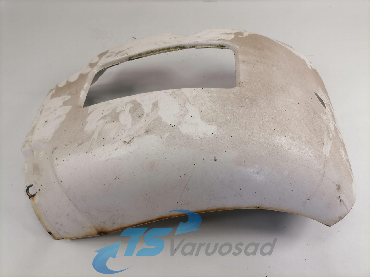 Scania Bumper cover 1324597 - Esquina parachoques para Camión: foto 2 Scania Bumper cover 1324597 - Esquina parachoques para Camión: foto 2