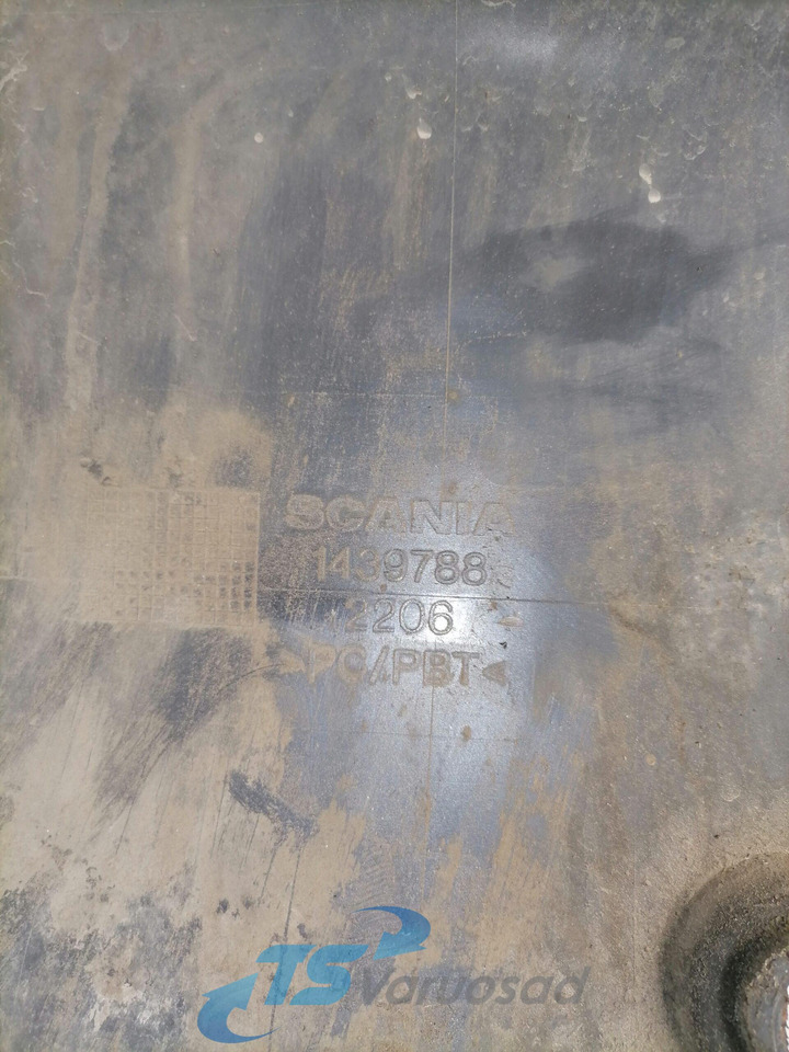 Scania Bumper cover 1439788 - Esquina parachoques para Camión: foto 3 Scania Bumper cover 1439788 - Esquina parachoques para Camión: foto 3