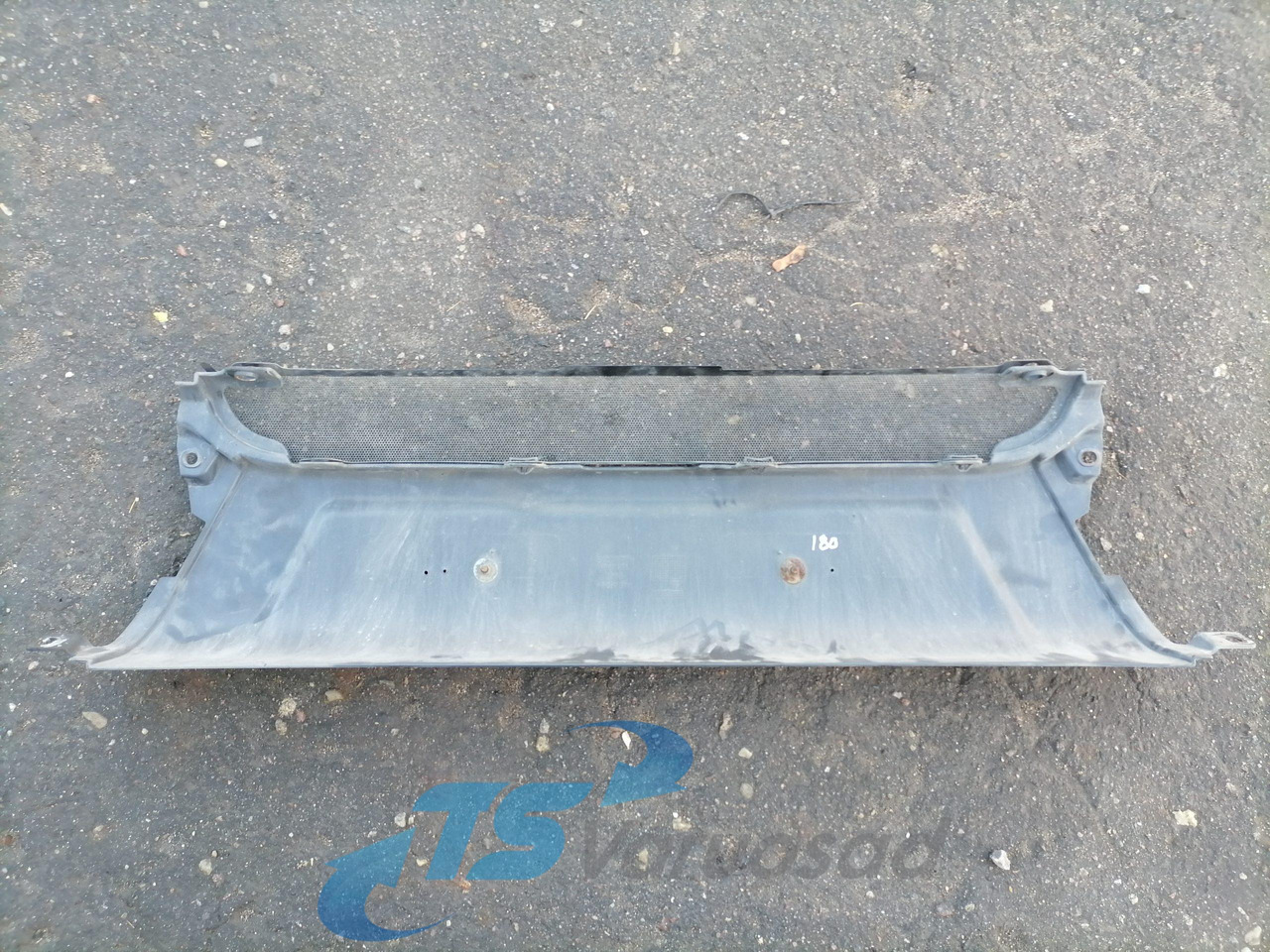 Scania Bumper cover 1865181 - Esquina parachoques para Camión: foto 2 Scania Bumper cover 1865181 - Esquina parachoques para Camión: foto 2