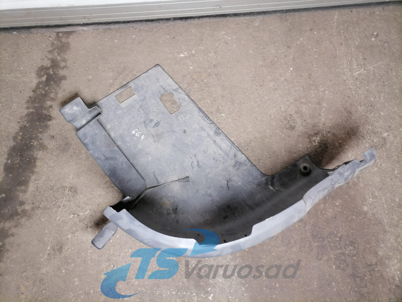 Scania Bumper cover 1884915 - Esquina parachoques para Camión: foto 3 Scania Bumper cover 1884915 - Esquina parachoques para Camión: foto 3