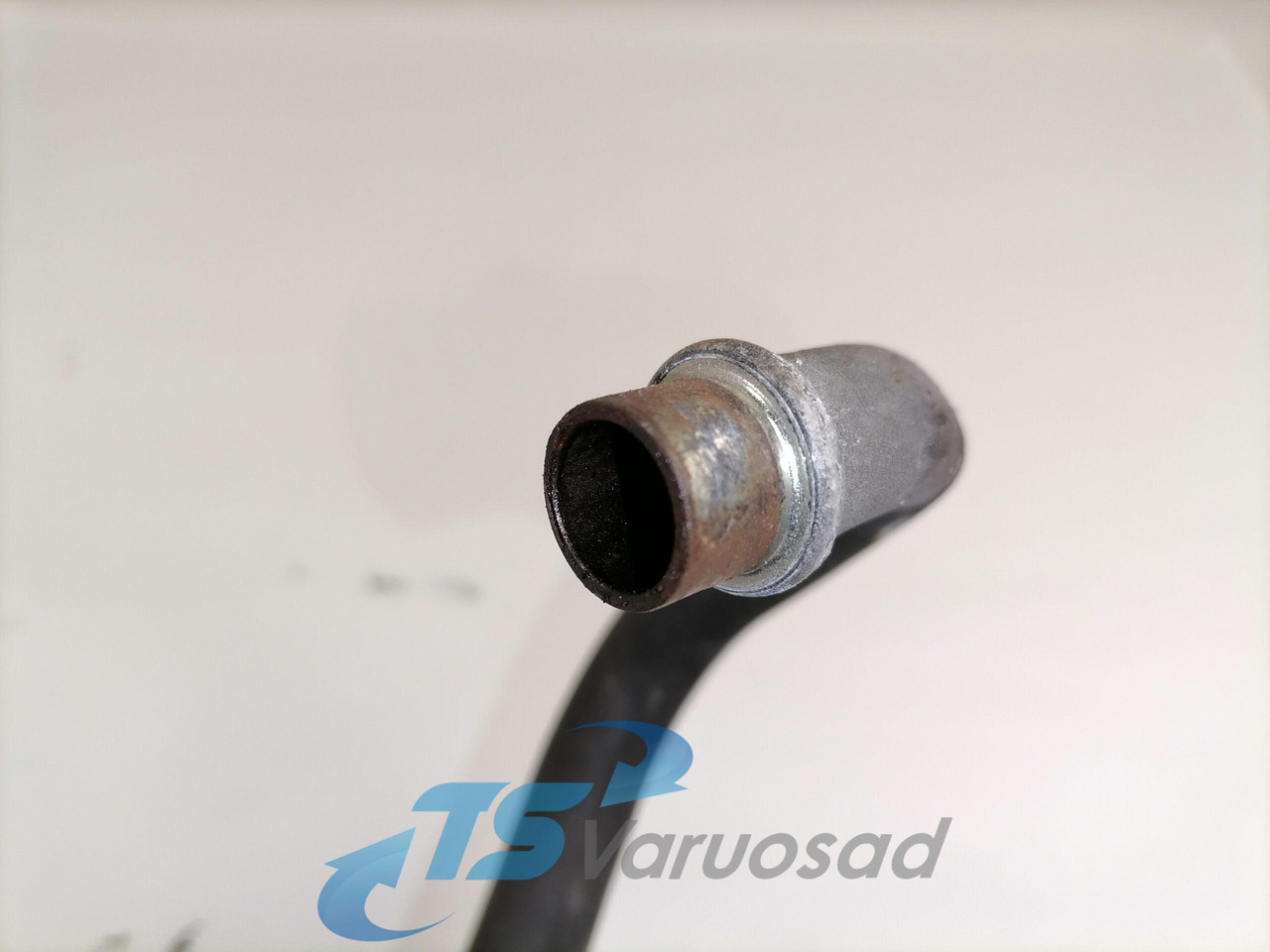 Scania Compressor air pipe 1801078 - Compresor para Camión: foto 2 Scania Compressor air pipe 1801078 - Compresor para Camión: foto 2