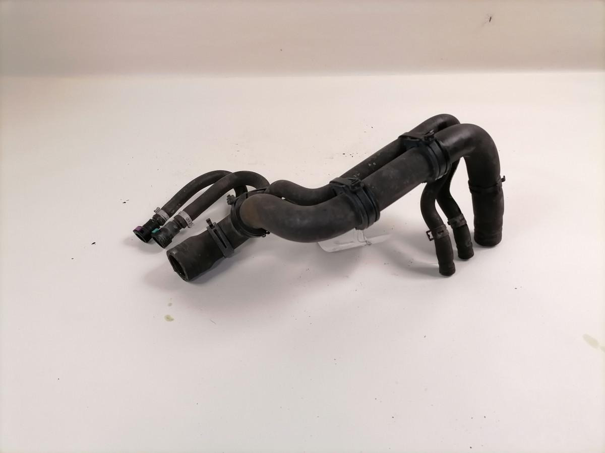 Scania Cooling pipe 2327469 - Sistema de refrigeración para Camión: foto 4 Scania Cooling pipe 2327469 - Sistema de refrigeración para Camión: foto 4