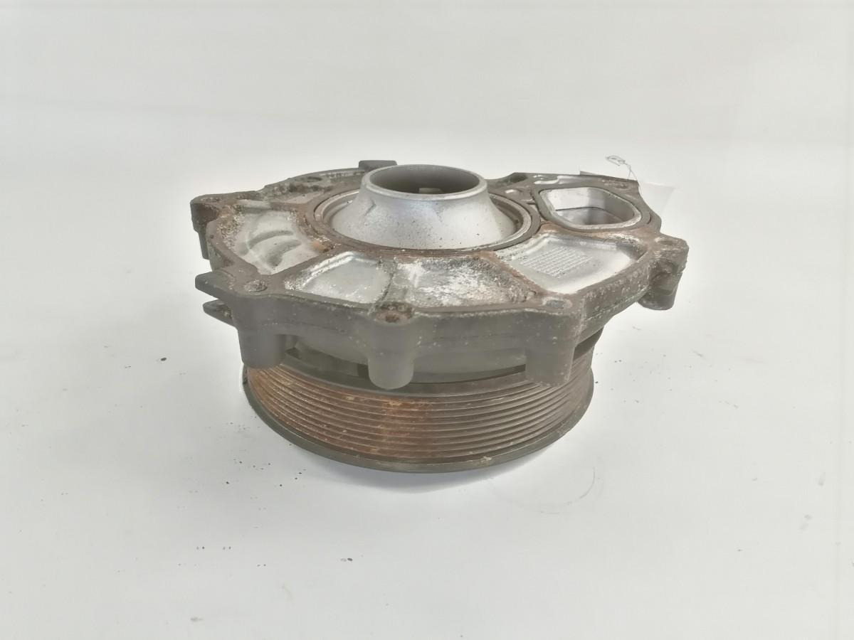 Scania Cooling pump 2310615 - Bomba de refrigerante para Camión: foto 3 Scania Cooling pump 2310615 - Bomba de refrigerante para Camión: foto 3