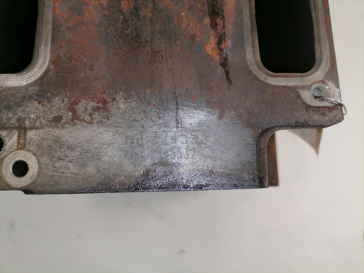 Scania Cylinder head, XPI 2245533 - Cabezal de bloque para Camión: foto 4 Scania Cylinder head, XPI 2245533 - Cabezal de bloque para Camión: foto 4