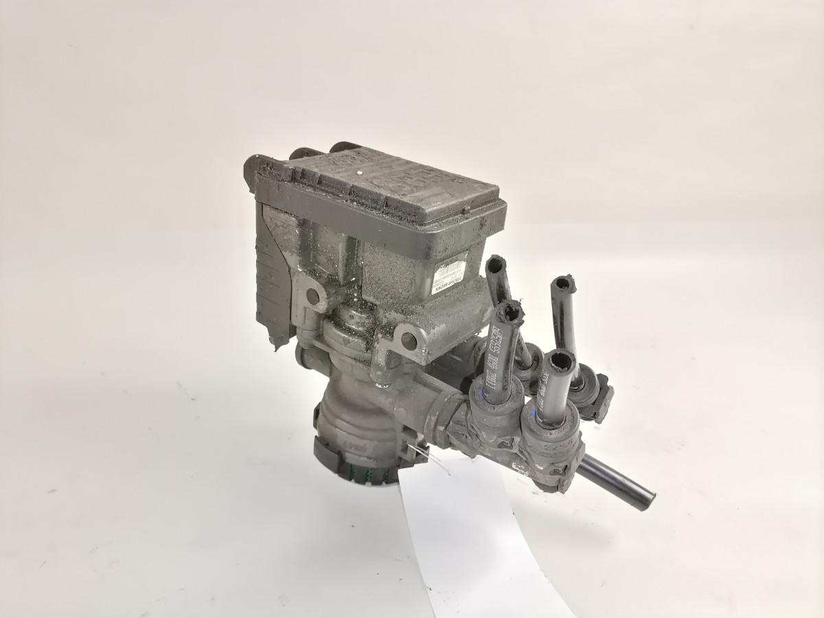 Scania EBS brake valve 2653379 - Válvula de freno para Camión: foto 2 Scania EBS brake valve 2653379 - Válvula de freno para Camión: foto 2