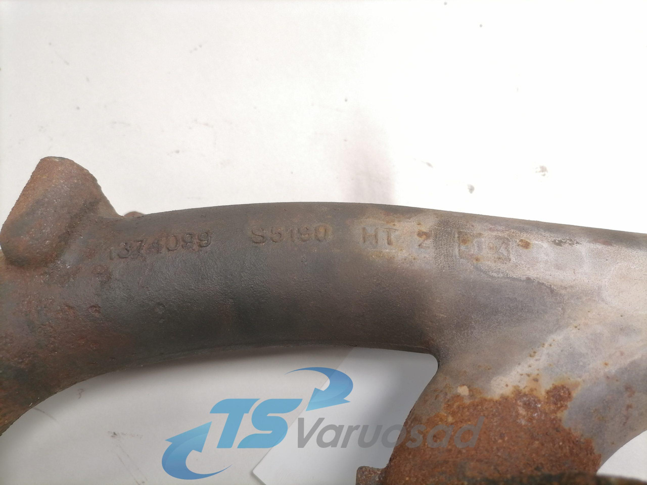 Scania Exhaust mainfold 1374099 - Colector de escape para Camión: foto 3 Scania Exhaust mainfold 1374099 - Colector de escape para Camión: foto 3