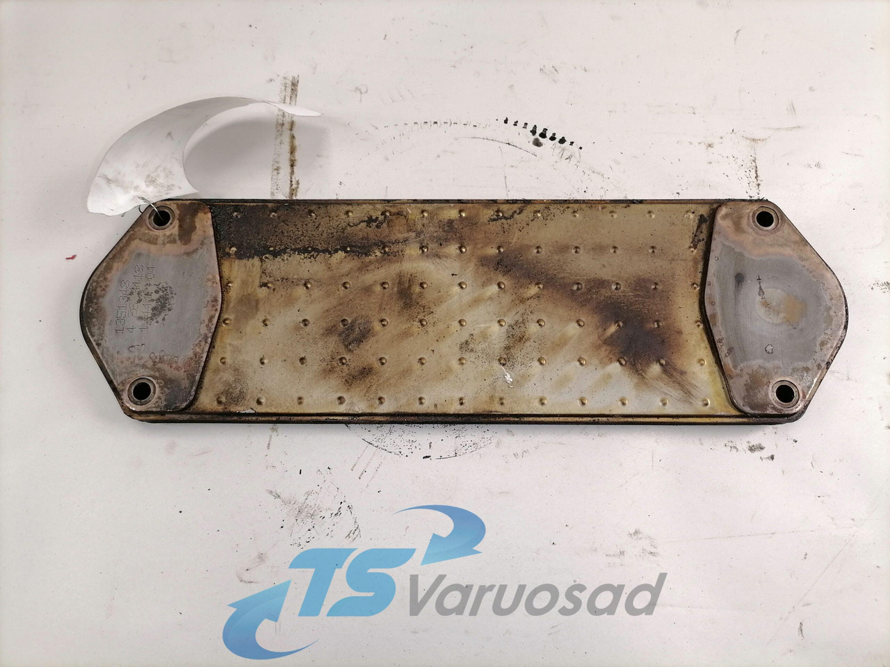 Scania Gerabox oil cooler 1351348 - Caja de cambios y piezas para Camión: foto 3 Scania Gerabox oil cooler 1351348 - Caja de cambios y piezas para Camión: foto 3