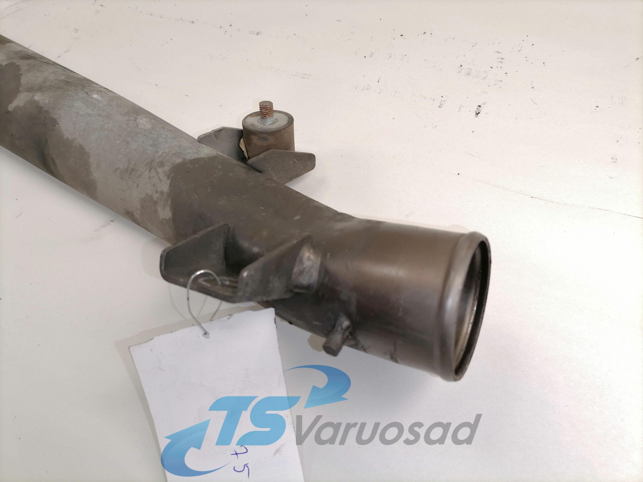 Scania Jahutusvedeliku toru, retarder 2172463 - Sistema de refrigeración para Camión: foto 5 Scania Jahutusvedeliku toru, retarder 2172463 - Sistema de refrigeración para Camión: foto 5