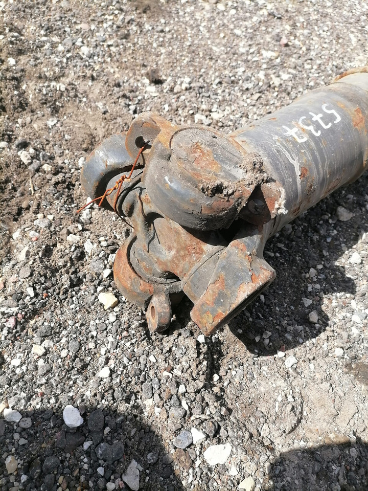 Scania Propeller shaft 1758598 - Árbol de transmisión para Camión: foto 4 Scania Propeller shaft 1758598 - Árbol de transmisión para Camión: foto 4