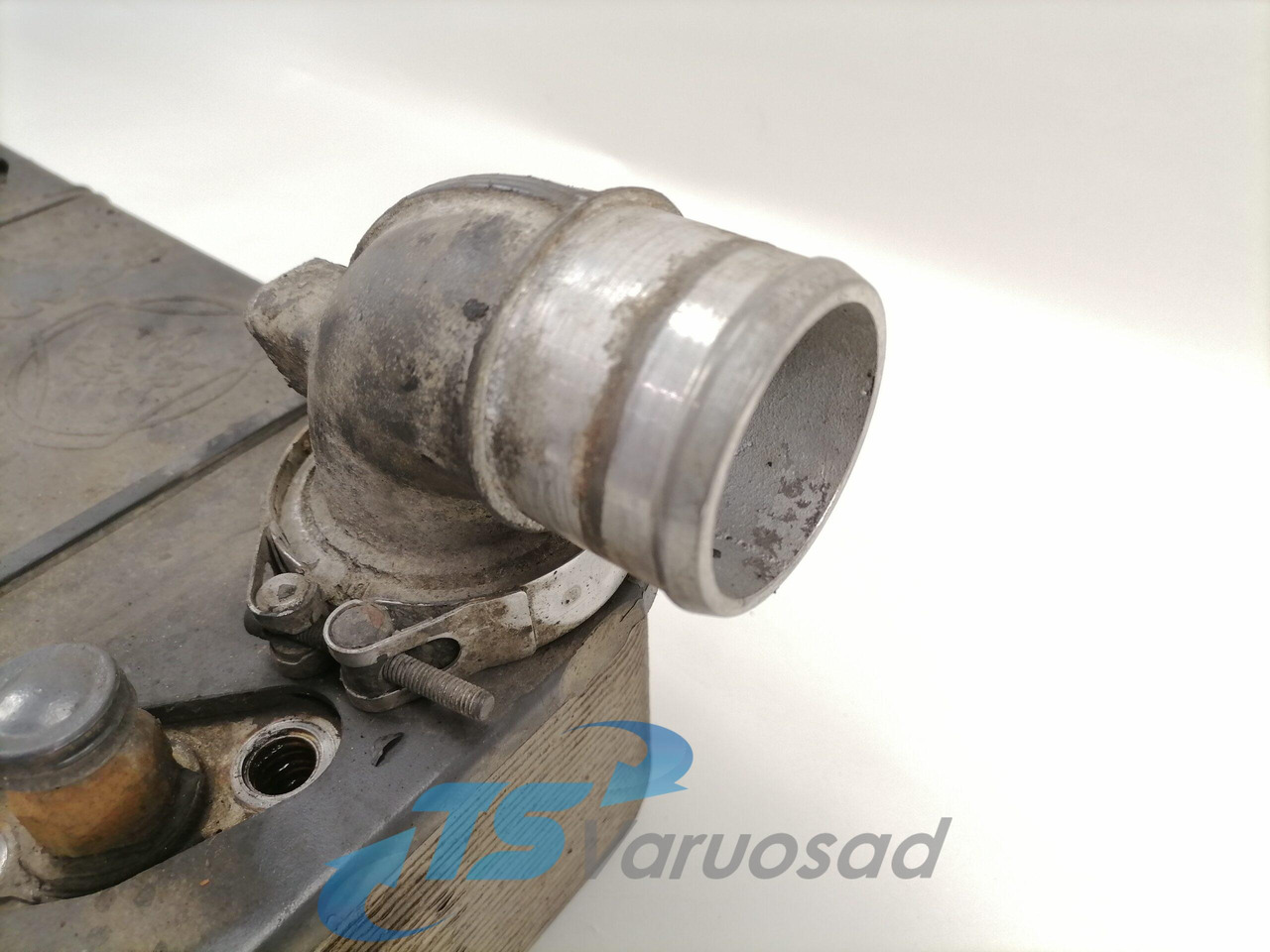 Scania Retarder cooling 1804210 - Piezas de freno para Camión: foto 2 Scania Retarder cooling 1804210 - Piezas de freno para Camión: foto 2