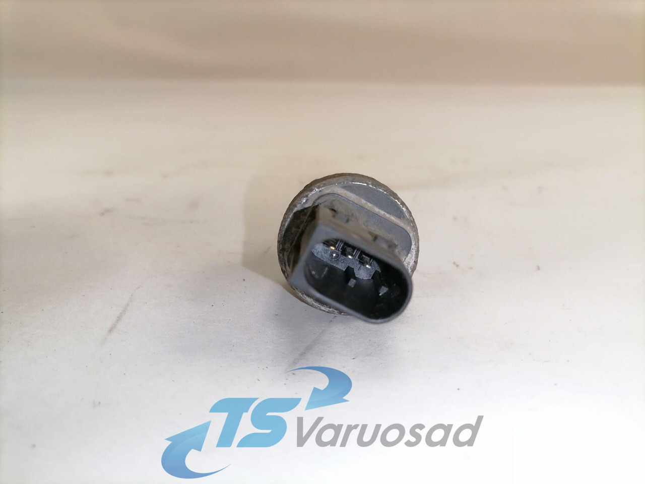 Scania Sensor, air pressure 1889798 - Sensor para Camión: foto 2 Scania Sensor, air pressure 1889798 - Sensor para Camión: foto 2