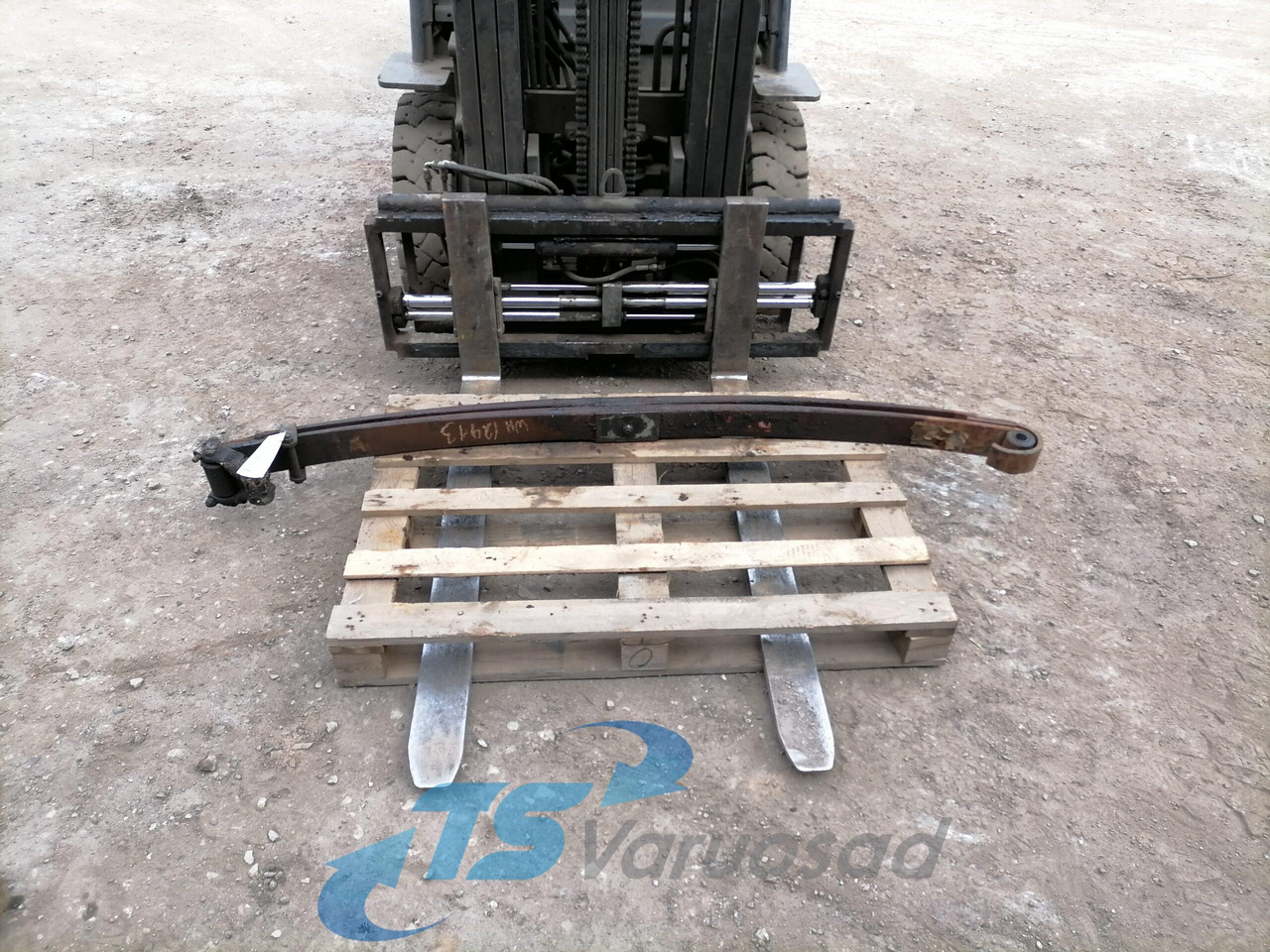 Scania Spring 1528206 - Suspensión de ballestas para Camión: foto 1 Scania Spring 1528206 - Suspensión de ballestas para Camión: foto 1