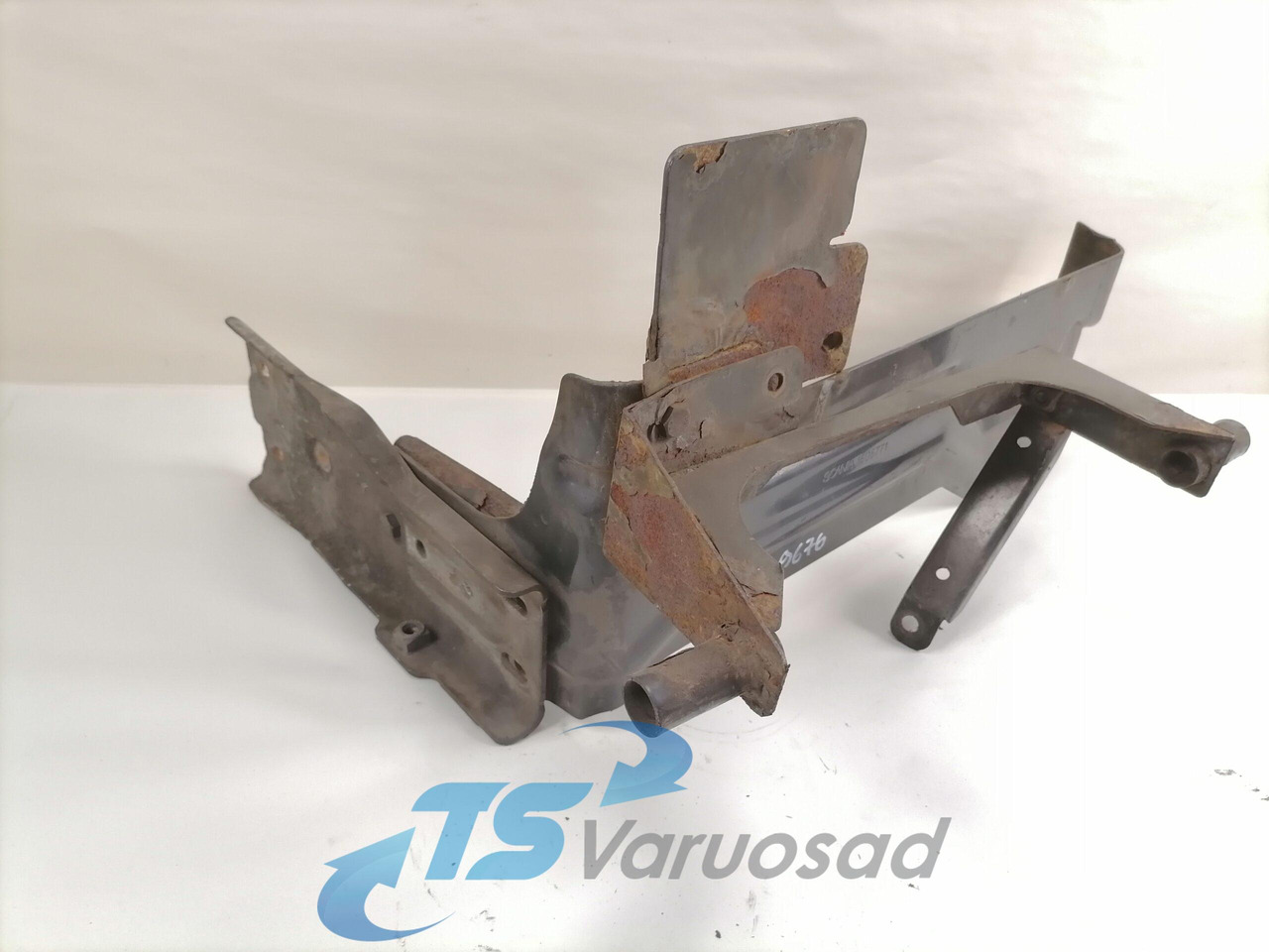 Scania Summuti katte kandur 1505771 - Silenciador para Camión: foto 2 Scania Summuti katte kandur 1505771 - Silenciador para Camión: foto 2