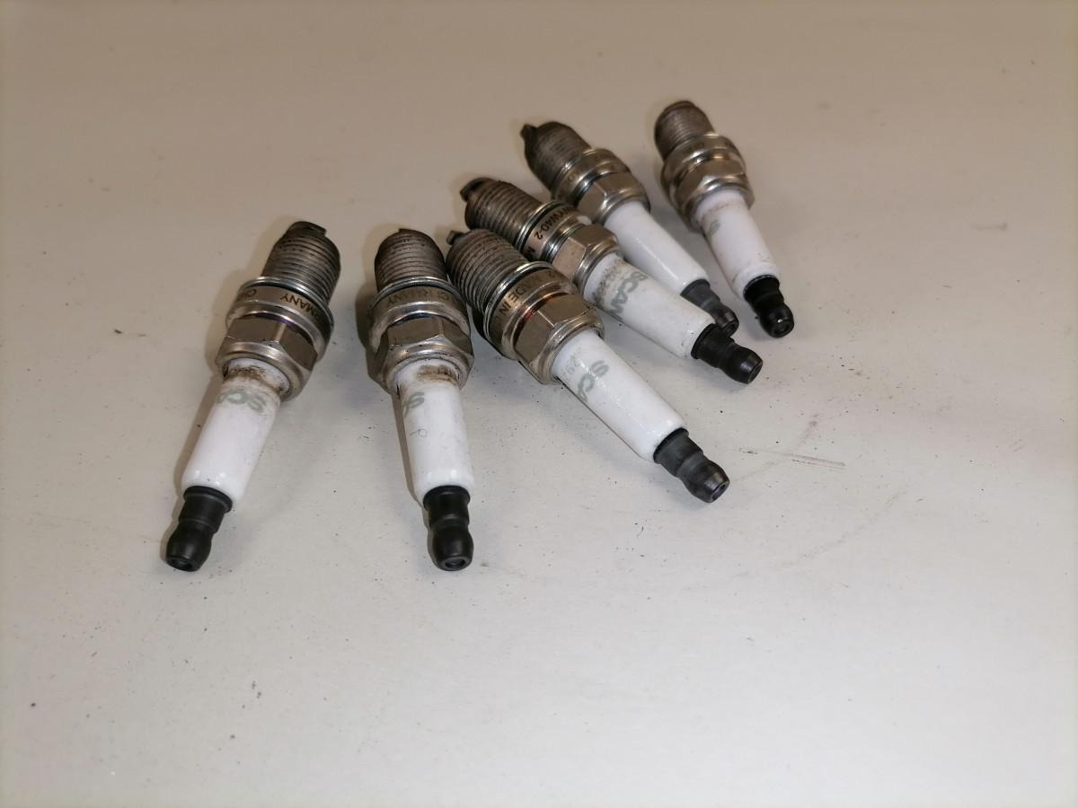 Scania Süüteküünal 2926545 - Bomba de combustible para Camión: foto 1 Scania Süüteküünal 2926545 - Bomba de combustible para Camión: foto 1