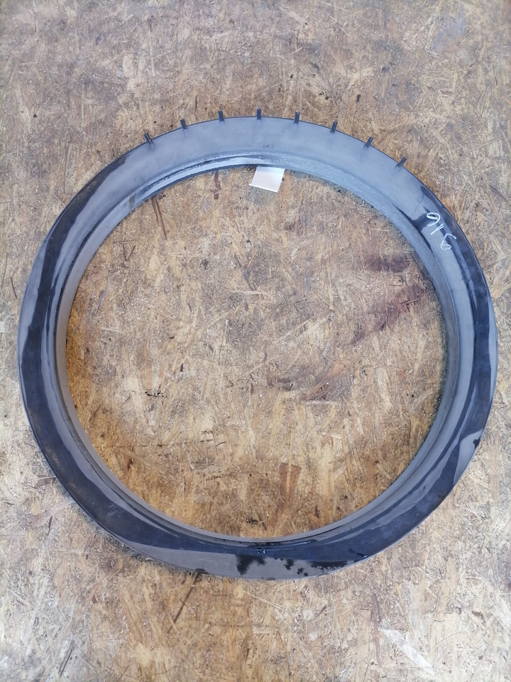 Scania Ventilaatori metallrõngas 1788048 - Radiador para Camión: foto 4 Scania Ventilaatori metallrõngas 1788048 - Radiador para Camión: foto 4