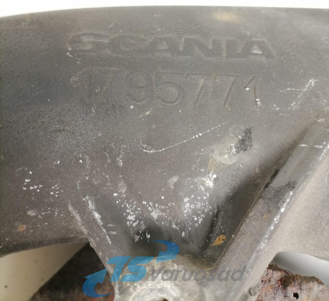 Scania intercooler pipe 1795771 - Intercooler para Camión: foto 3 Scania intercooler pipe 1795771 - Intercooler para Camión: foto 3