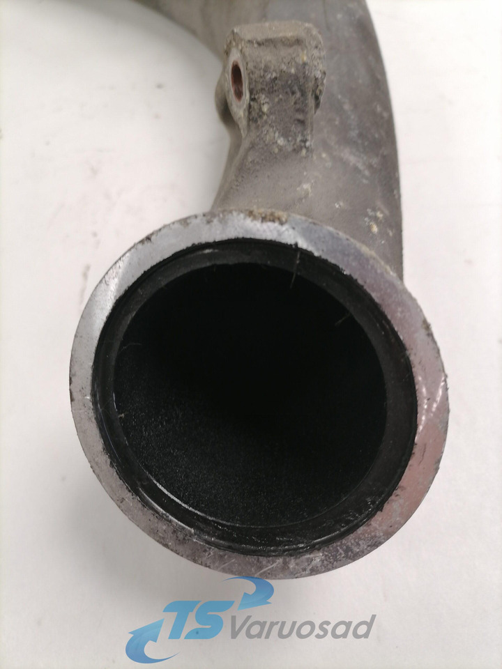 Scania intercooler pipe 1813102 - Intercooler para Camión: foto 2 Scania intercooler pipe 1813102 - Intercooler para Camión: foto 2