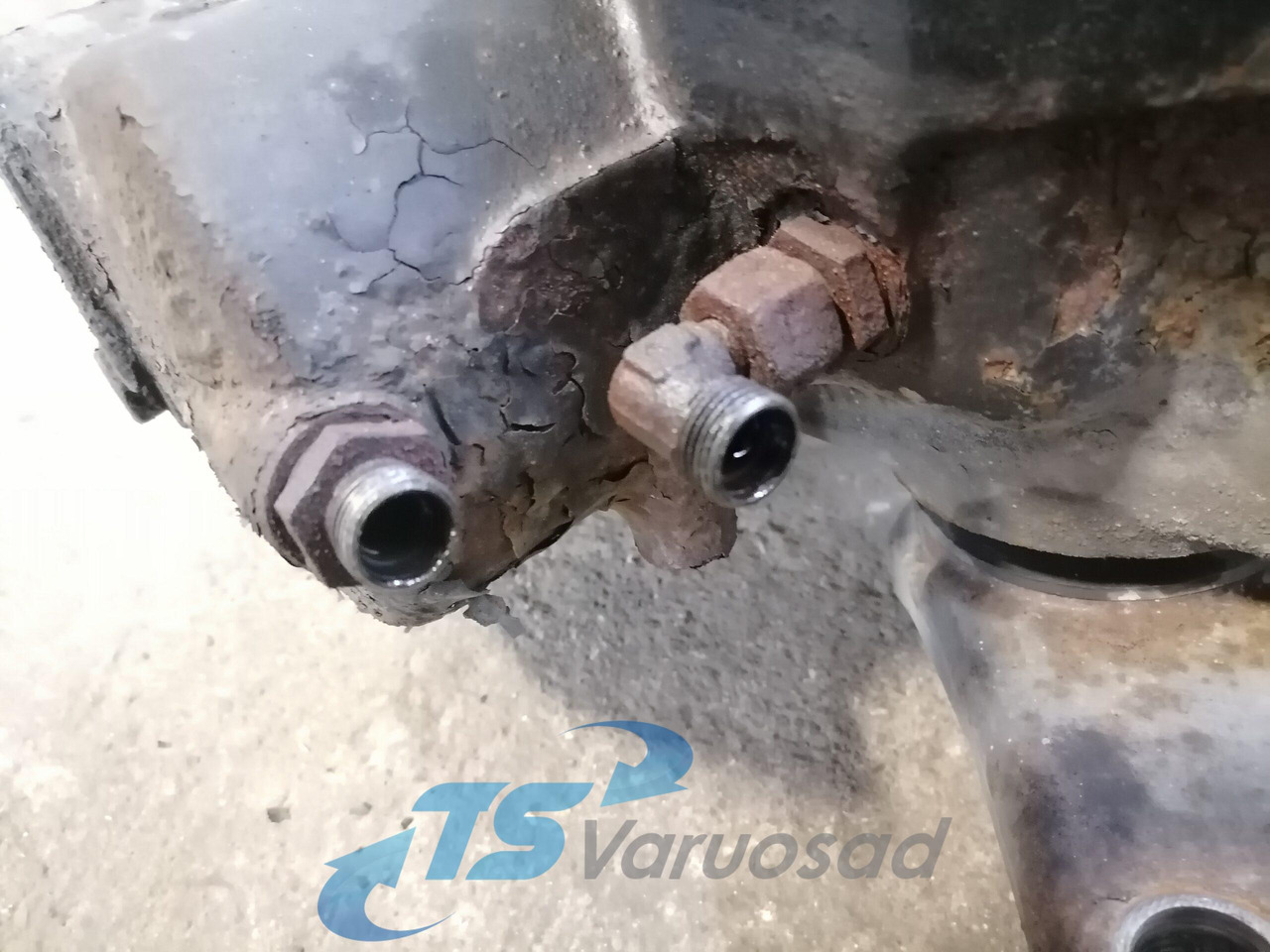 Steering box 571406 - Caja de dirección para Camión: foto 4 Steering box 571406 - Caja de dirección para Camión: foto 4