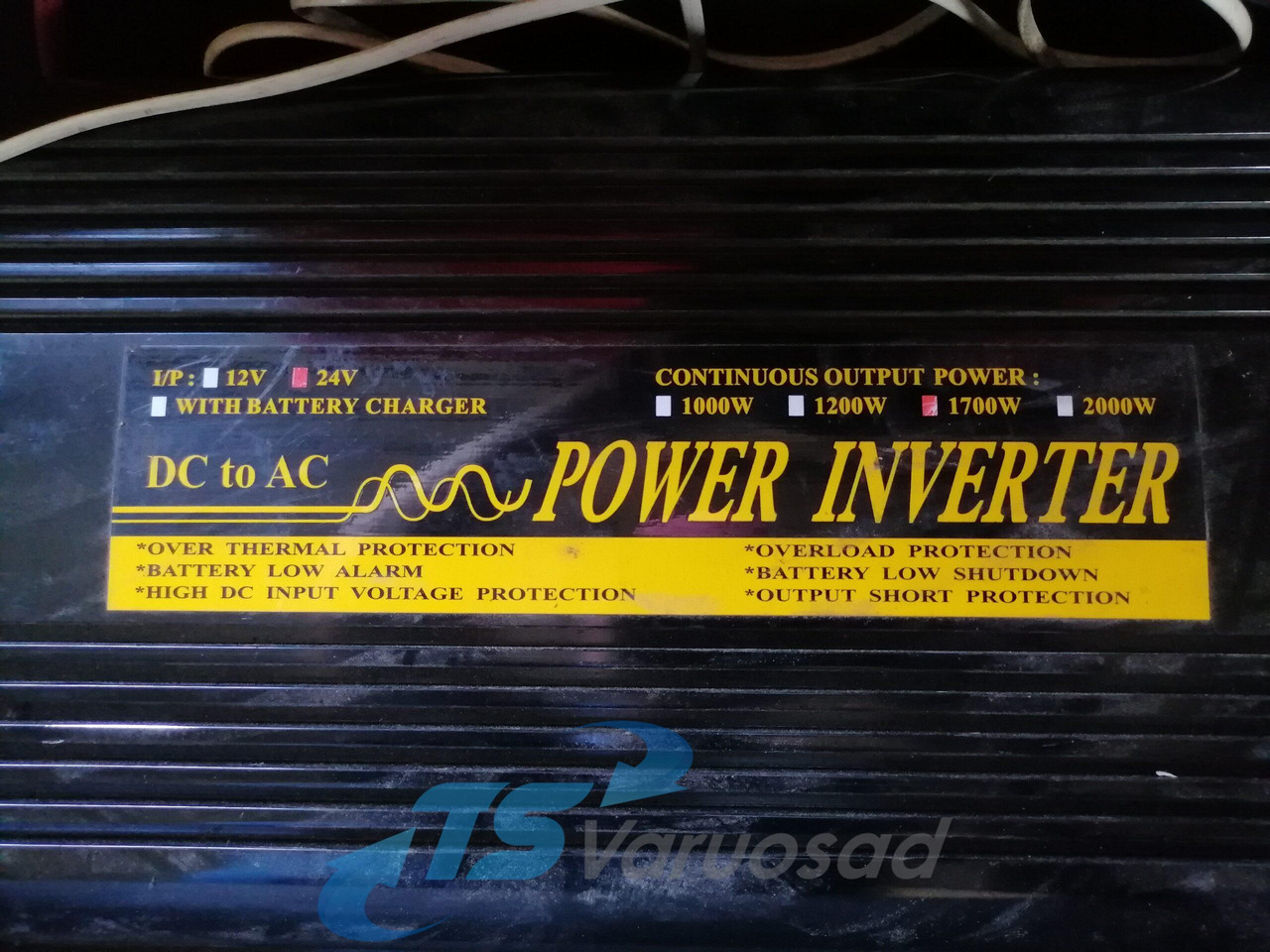 Universaalne Voltage converter A1700W24V - Sistema eléctrico para Camión: foto 4 Universaalne Voltage converter A1700W24V - Sistema eléctrico para Camión: foto 4