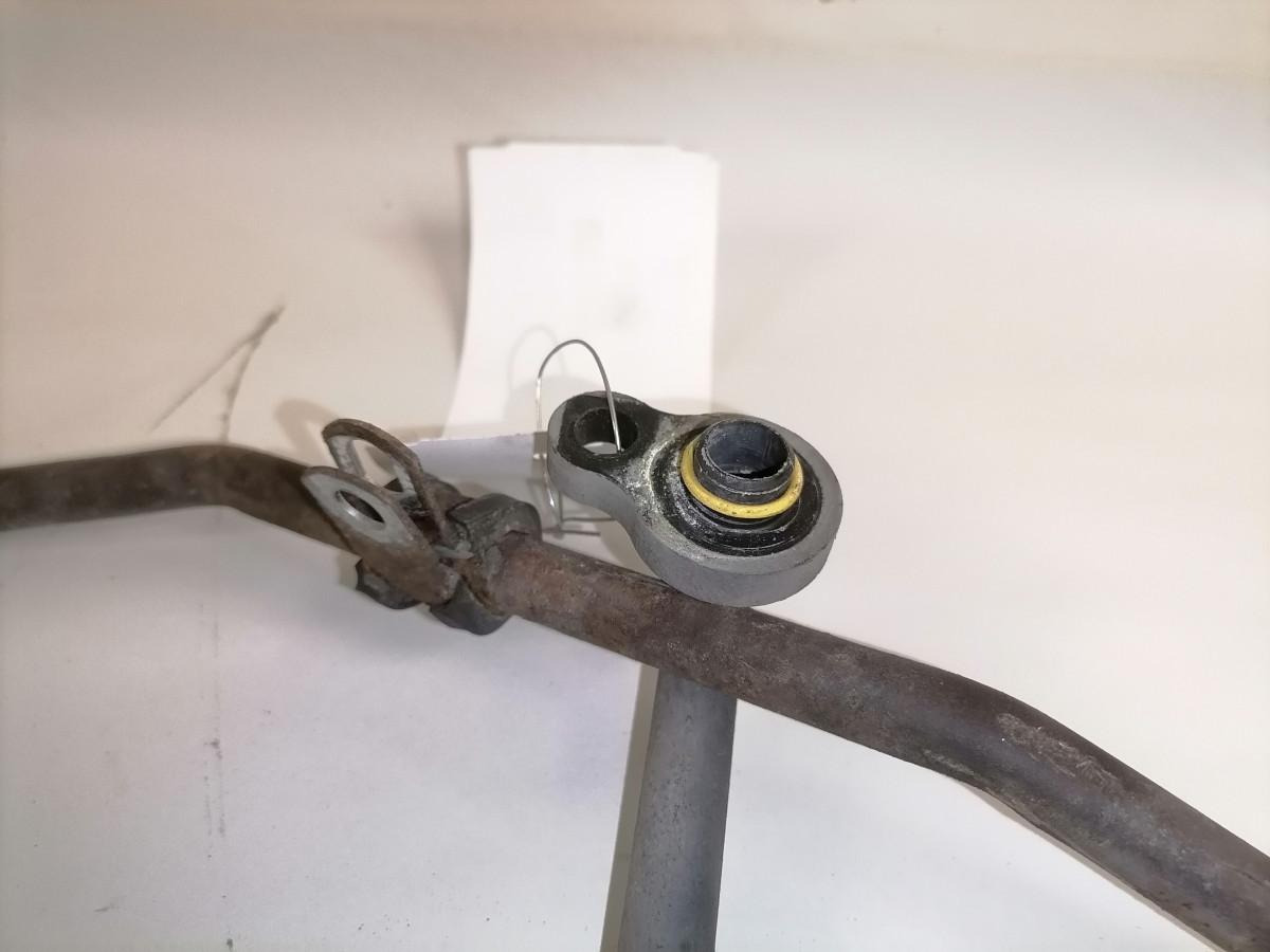 Volvo A/C pipe 20515165 - Calefacción/ Ventilación para Camión: foto 5 Volvo A/C pipe 20515165 - Calefacción/ Ventilación para Camión: foto 5