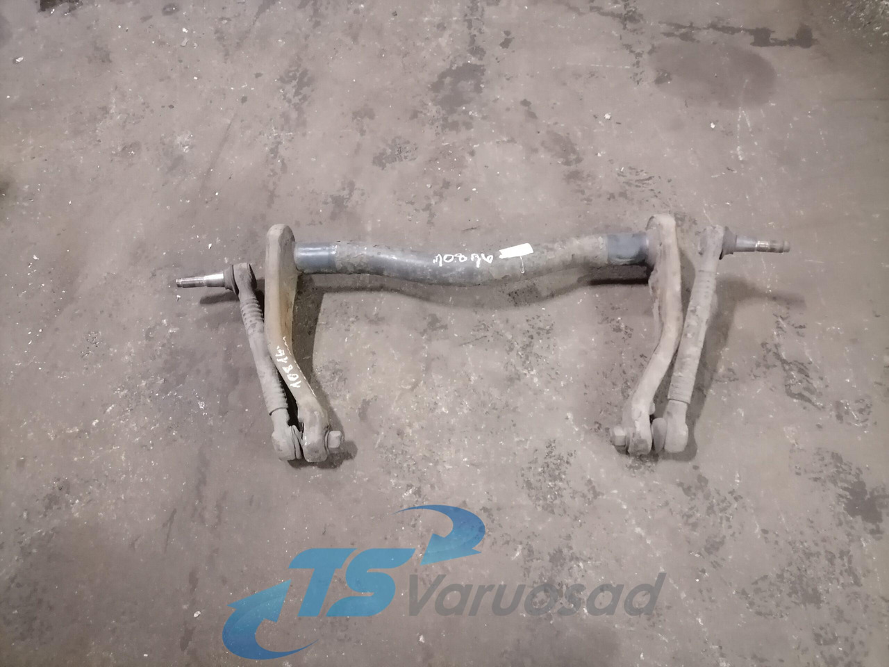 Volvo Anti-roll bar 21199808 - Barra estabilizadora para Camión: foto 1 Volvo Anti-roll bar 21199808 - Barra estabilizadora para Camión: foto 1