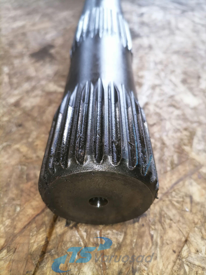 Volvo Drive shaft 1524628 - Palier para Camión: foto 4 Volvo Drive shaft 1524628 - Palier para Camión: foto 4