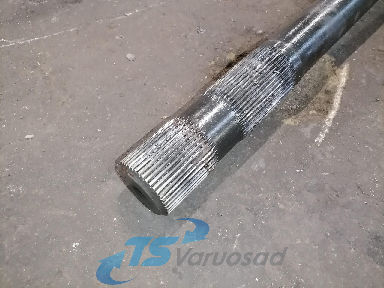 Volvo Drive shaft 20836831 - Palier para Camión: foto 3 Volvo Drive shaft 20836831 - Palier para Camión: foto 3