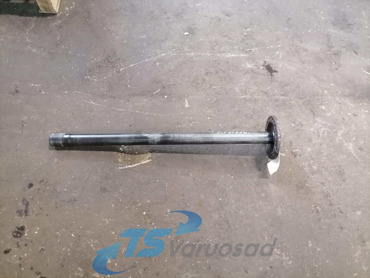 Volvo Drive shaft 20836838 - Palier para Camión: foto 1 Volvo Drive shaft 20836838 - Palier para Camión: foto 1