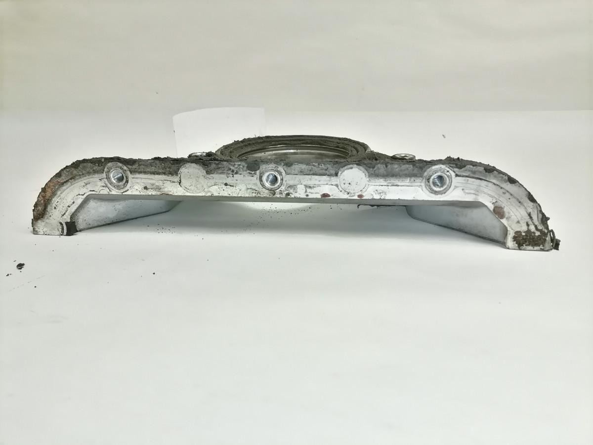 Volvo Engine front cover 21694853 - Motor y piezas para Camión: foto 4 Volvo Engine front cover 21694853 - Motor y piezas para Camión: foto 4